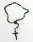 Chapelet en bois teinté vert kaki – J’ai vu la Vierge