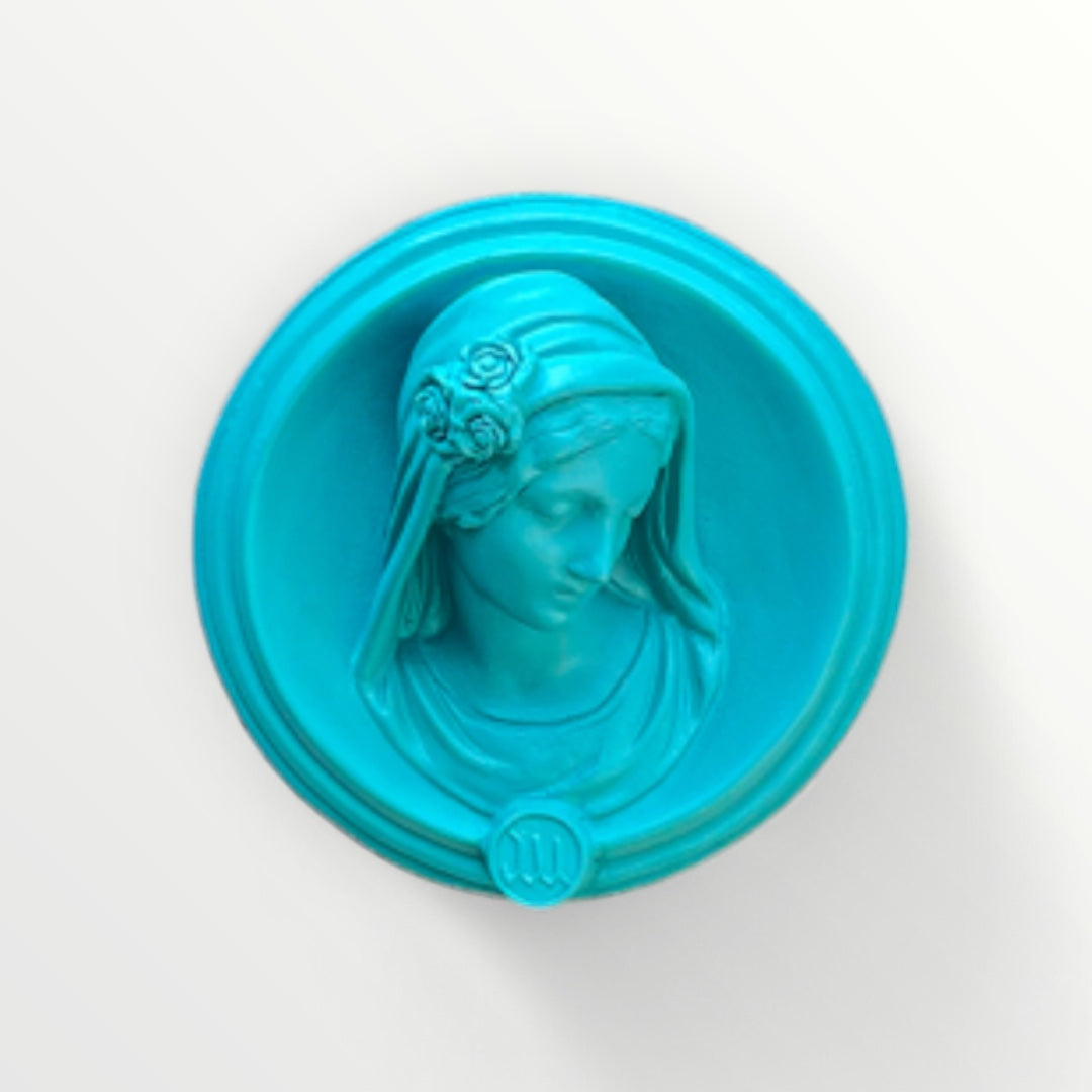 Ex-voto visage de Marie en relief - Selfie bleu splash