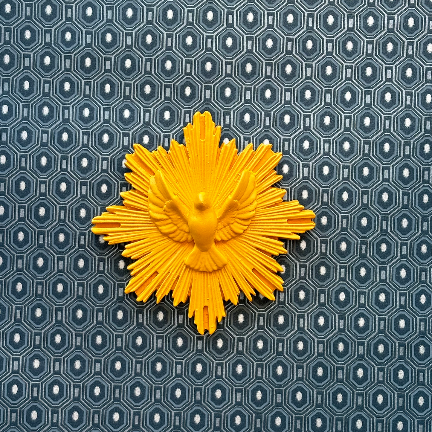 Ex-voto décoration murale oiseau "envole-moi"- couleurs Automne/Hiver jaune ambre