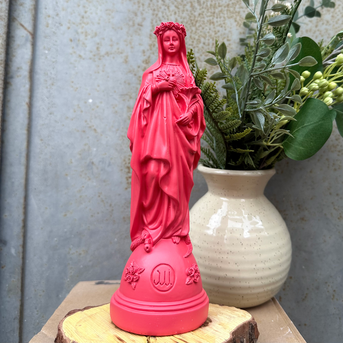 Statuettes Marie aux Fleurs - Octobre Rose
