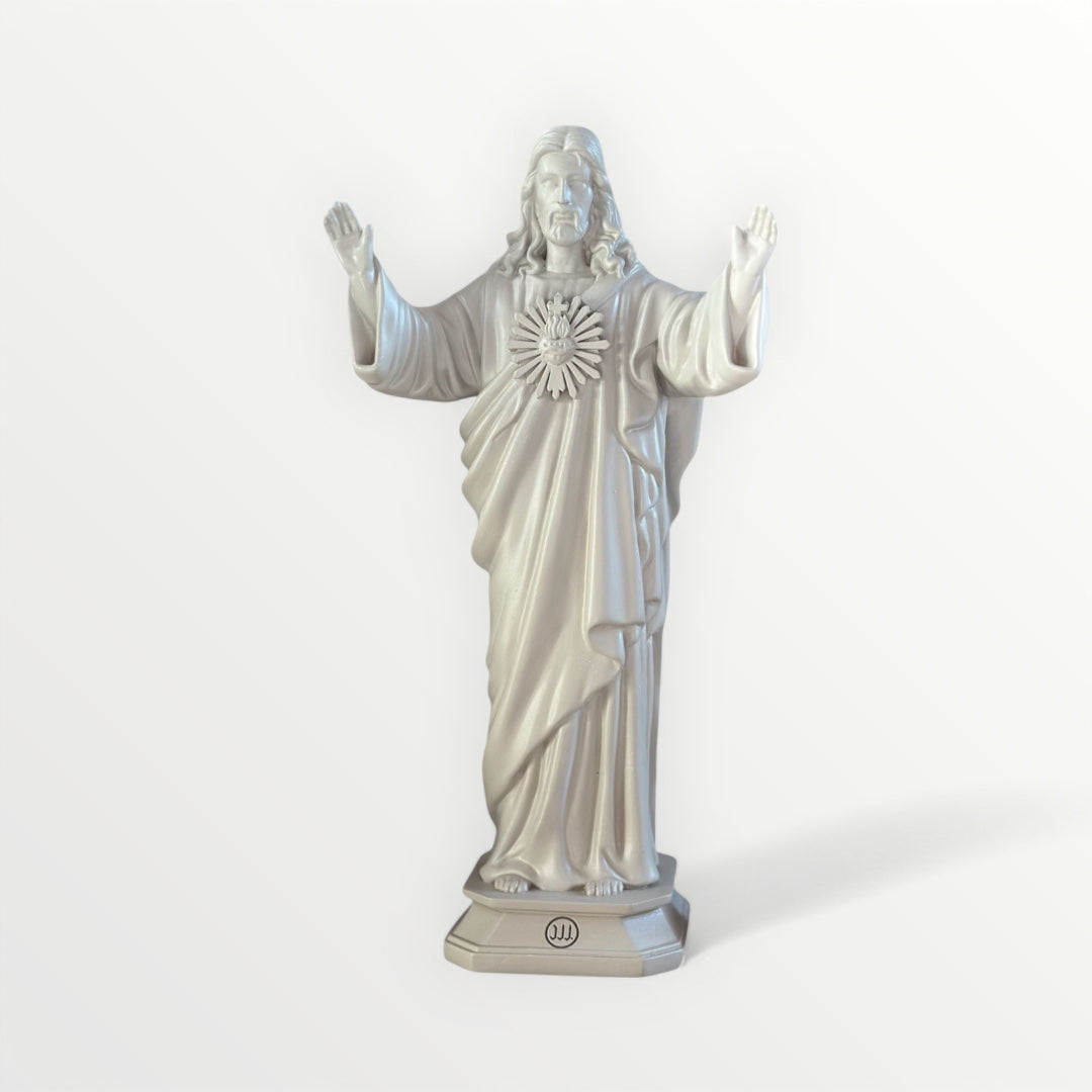 Statuette Jesus loves you - 22cm- J'AI VU LA VIERGE - Couleur intemporelle