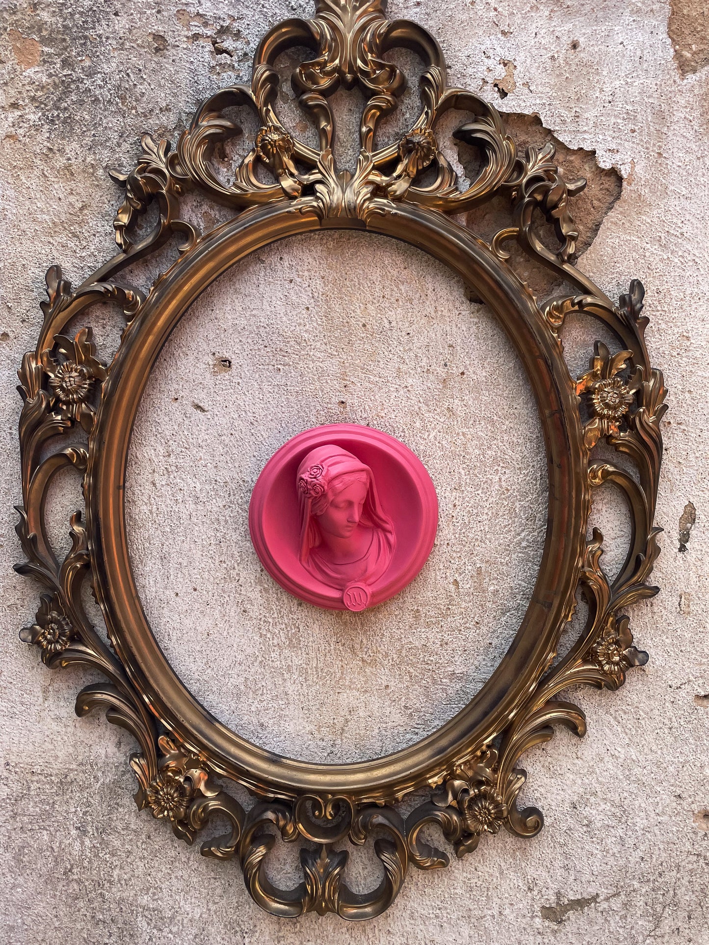 Ex-voto visage de Marie en relief "Selfie"
