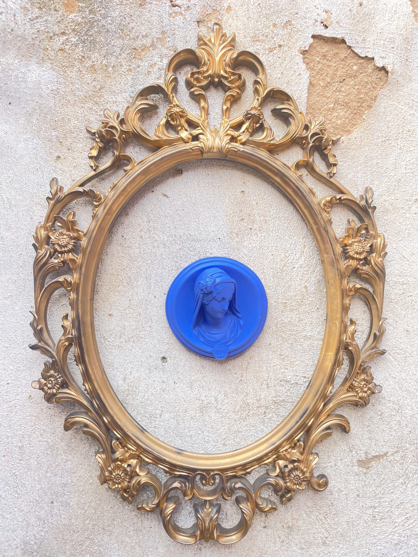 Ex-voto visage de Marie en relief "Selfie"