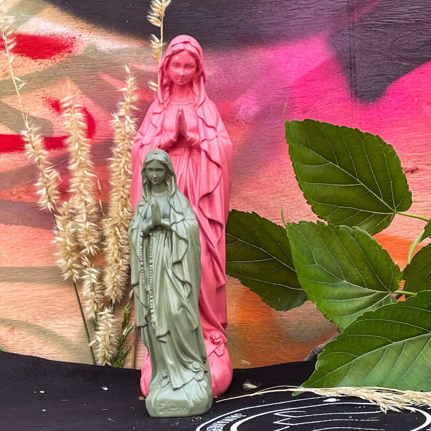 Statuette décoration d'intérieur Vierge Petite Marie Lourdes 12cm - couleurs intemporelles