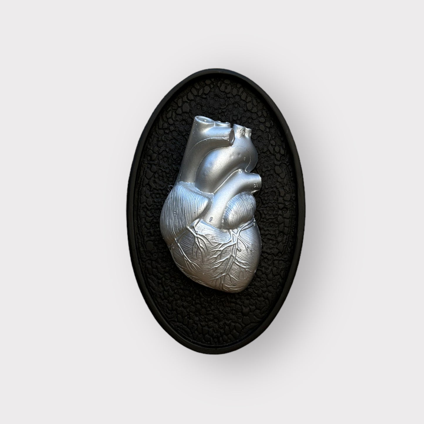 Ex voto coeur anatomique et dentelle "Eternel"