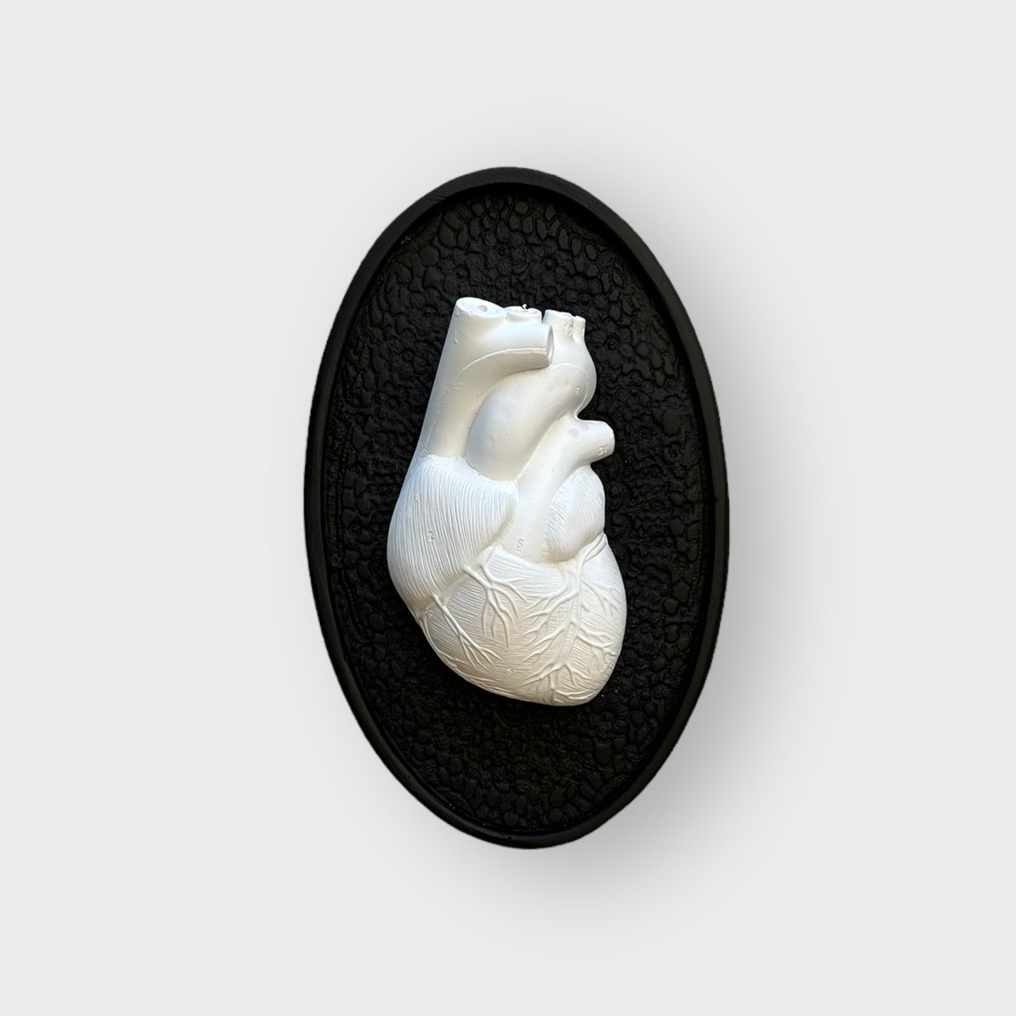 Ex voto coeur anatomique et dentelle "Eternel"