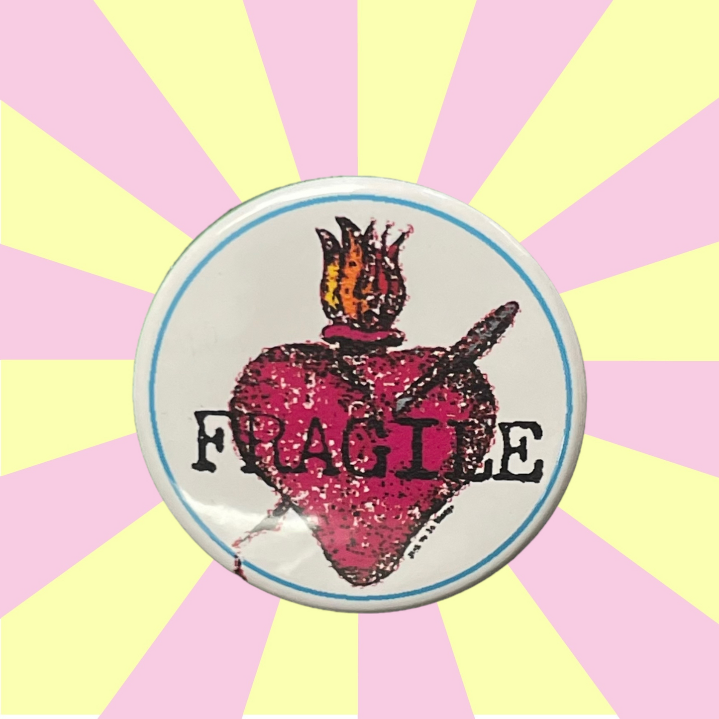 Broche & badge bouton rond J'ai vu la vierge 35 mm coeur fragile