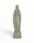 Statuette de la Vierge Marie de Lourdes, couleur Vert Olive, collection Intemporelle – J'ai vu la Vierge