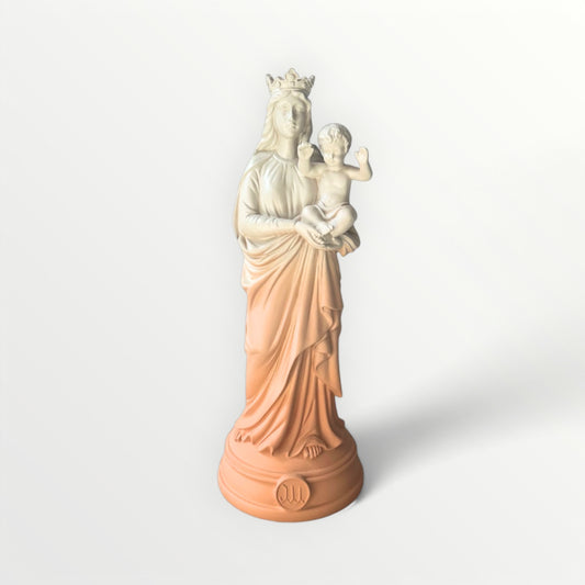 Statuettes de La Vierge à l’enfant – Notre-Dame-de-la-Garde - Les dégradés de couleurs