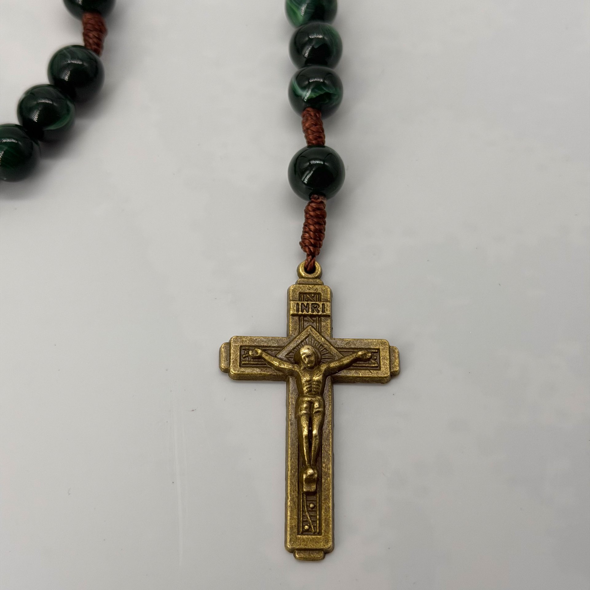 Chapelet Notre-Dame de Fatima en Malachite Reconstituée – Édition Limitée