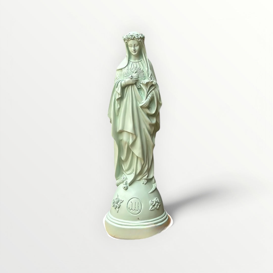 Statuette de la Vierge Marie aux Fleurs