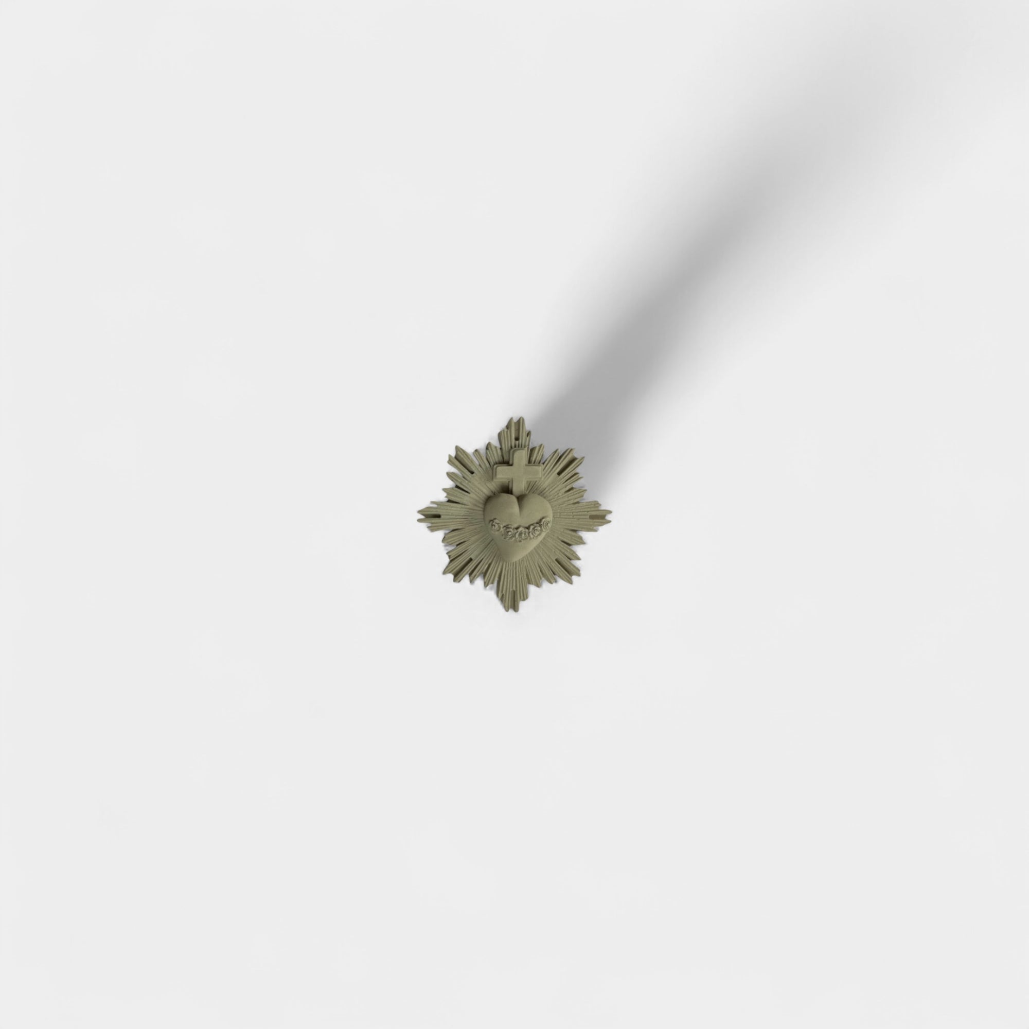 Ex-voto pin