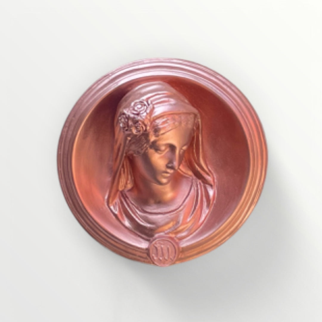 Ex-voto visage de Marie en relief - Selfie cuivre