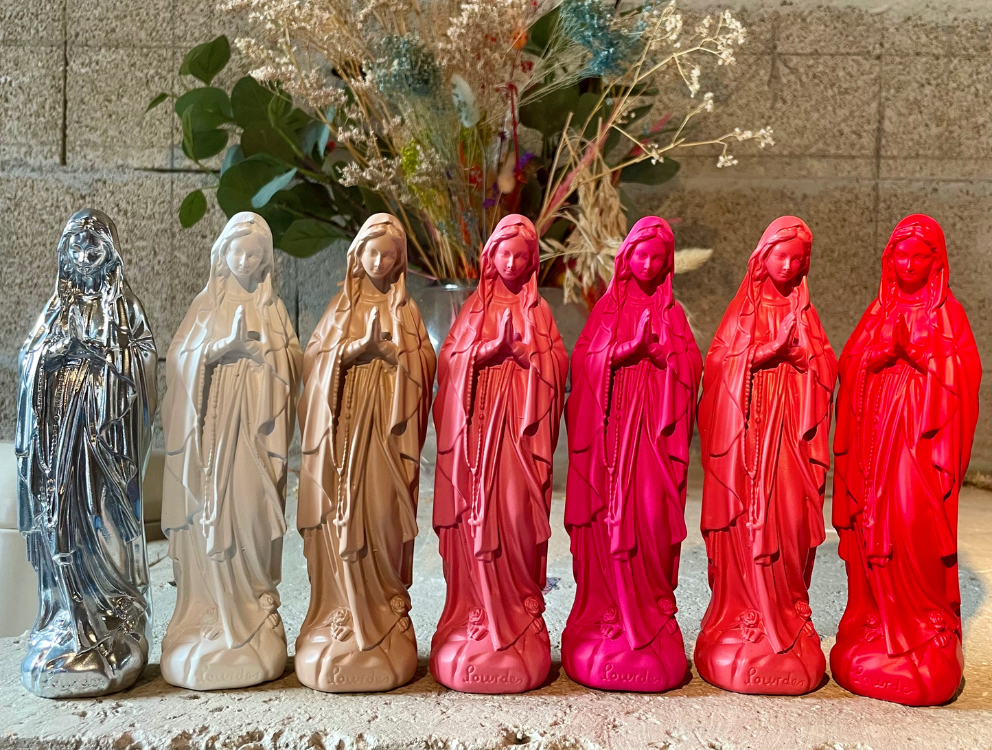 Statuette décoration d'intérieur Vierge Marie Lourdes 18 cm - couleurs intemporelles