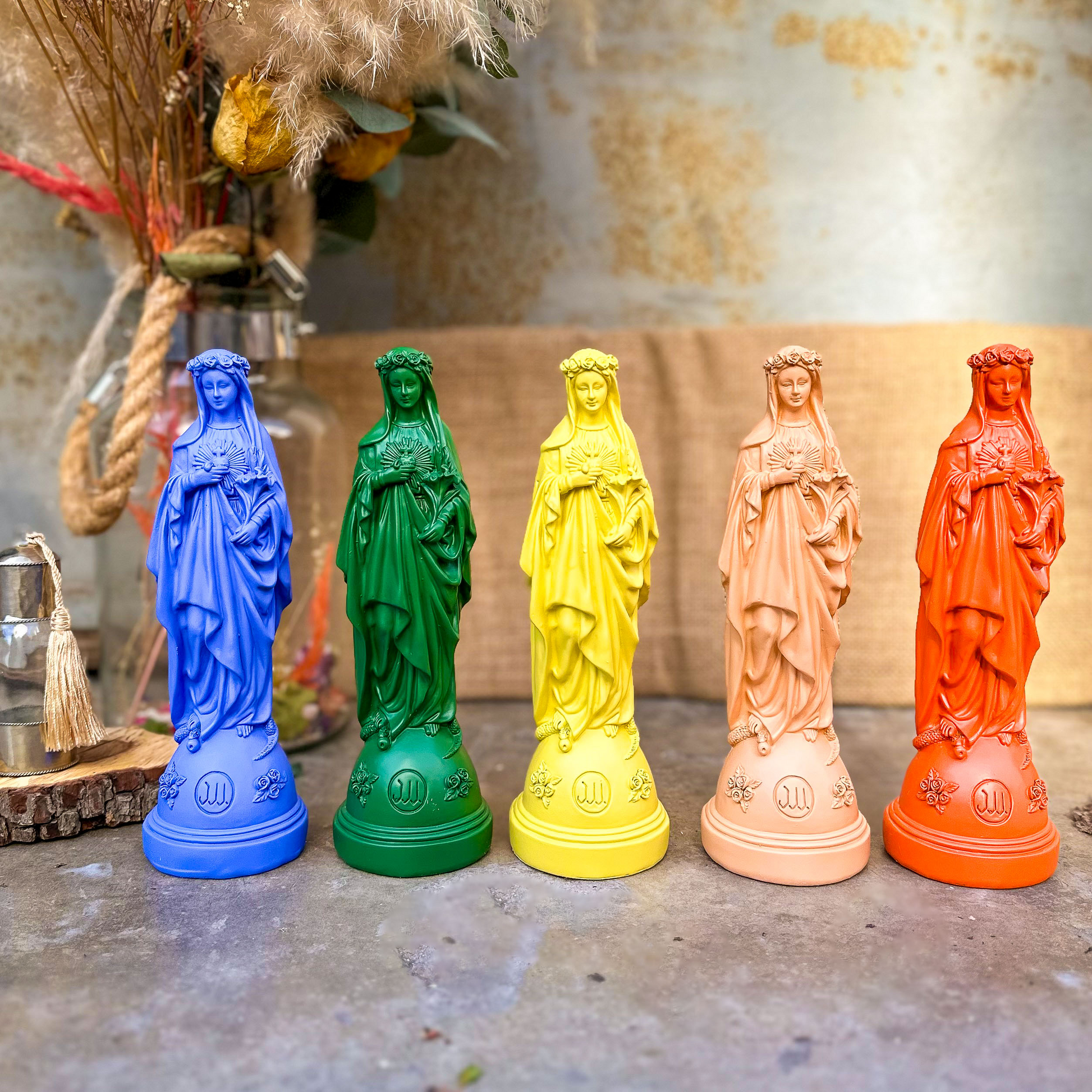 Statuettes Marie aux Fleurs - couleurs Printemps | Été panel de couleurs d'été