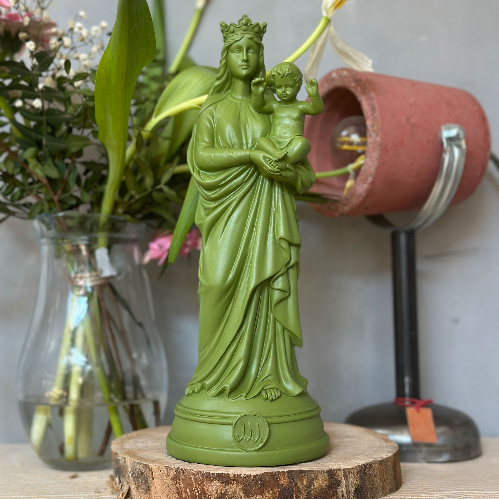 Statuette la Vierge de Notre-Dame de la Garde - les intemporelles vert kaki