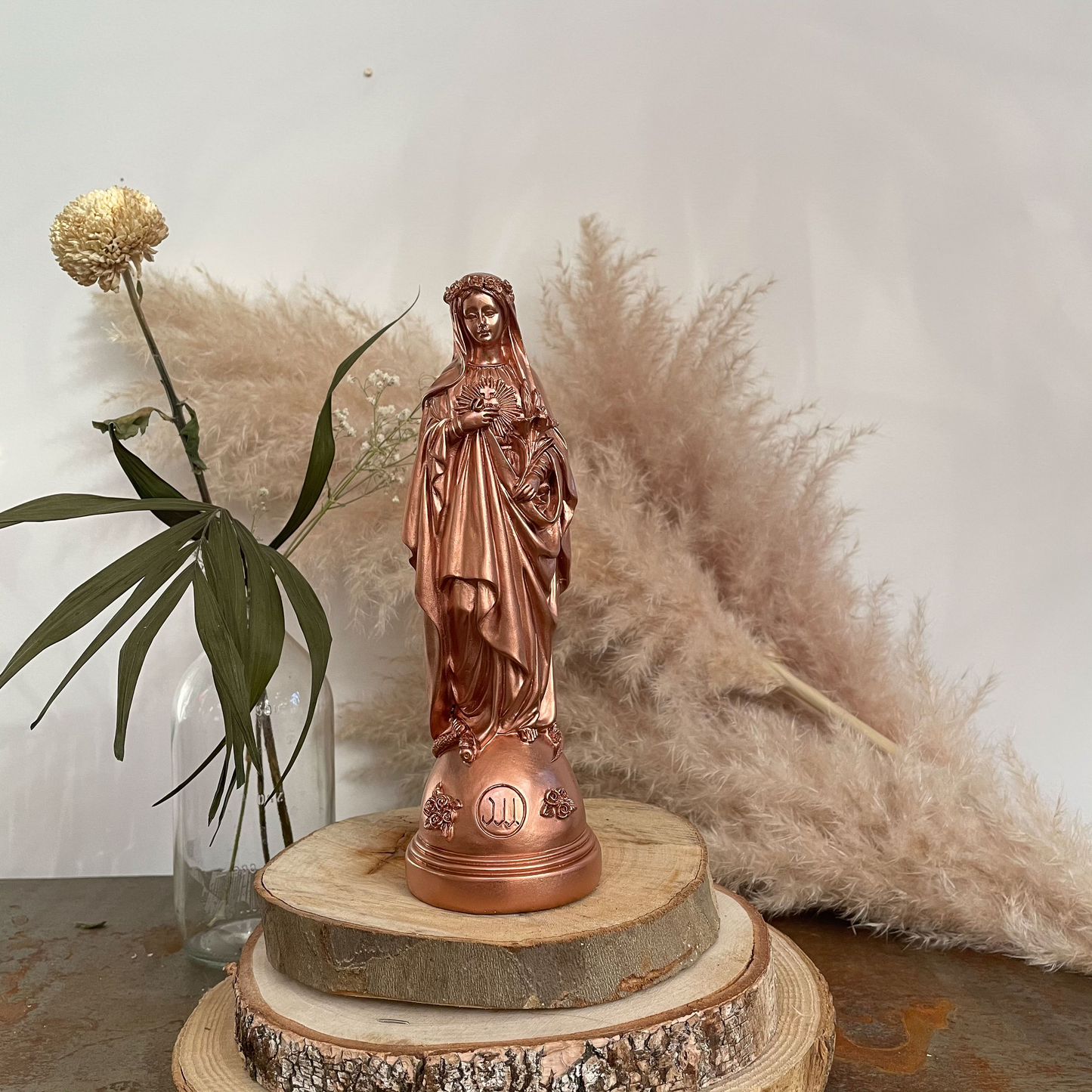 Statuettes Marie aux Fleurs - couleurs intemporelles cuivre
