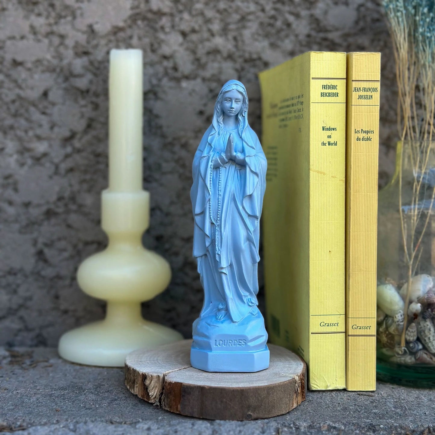 Statuette de la Vierge Marie Lourdes 18 cm - couleurs de saison