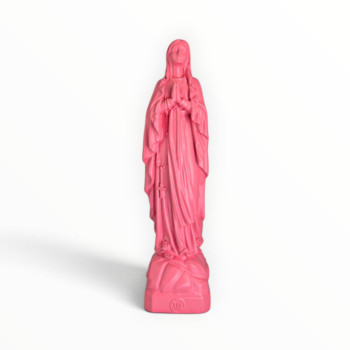 Statuette de la Vierge Marie de Lourdes, couleur Rose Bazooka, collection Intemporelle – J'ai vu la Vierge